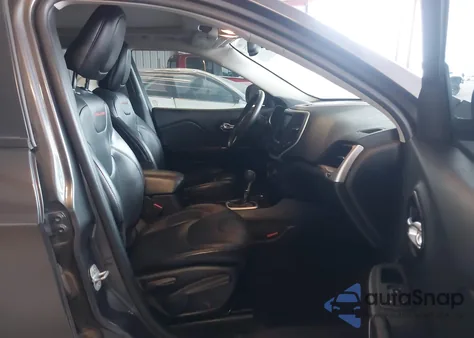 2014 Jeep Cherokee Trailhawk из США, поврежденный, VIN 1C4PJMBS0EW189500